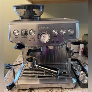 Breville the Barista Express